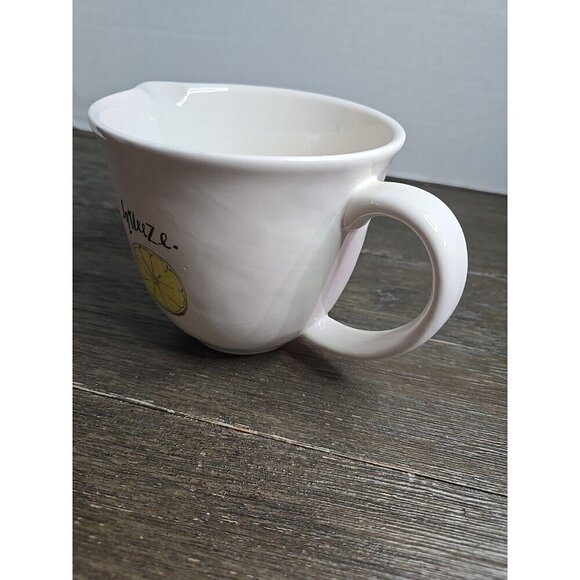 Rae Dunn Artisan Squeeze Lemon Icon  Citrus Juicer Pitcher Magenta Farmhouse - Picture 3 of 14